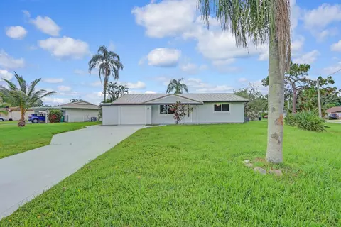 119 SE Camino St, Port Saint Lucie, FL 34952