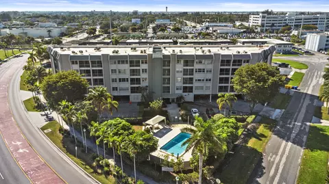 505 Spencer #208, West Palm Beach, FL 33409