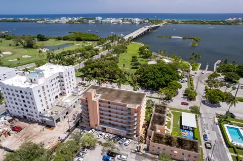 15 S Golfview Rd #501, Lake Worth Beach, FL 33460