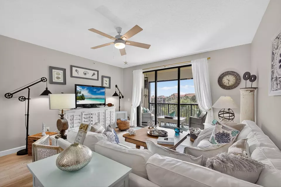 Living - 200 Uno Lago Dr #402, Juno Beach, FL 33408 photo 2 of 7