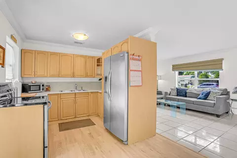 5568 Balfrey Dr, West Palm Beach, FL 33413