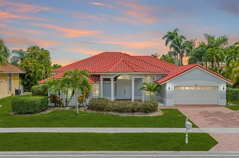 19162 Cloister Lake Ln, Boca Raton, FL 33498