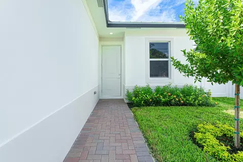 6794 3rd, Jupiter, FL 33458