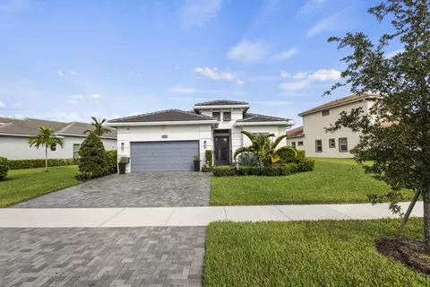 9242 SW Pepoli Way, Port Saint Lucie, FL 34987