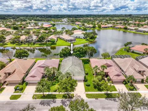 9270 Heron Cove Dr, West Palm Beach, FL 33411