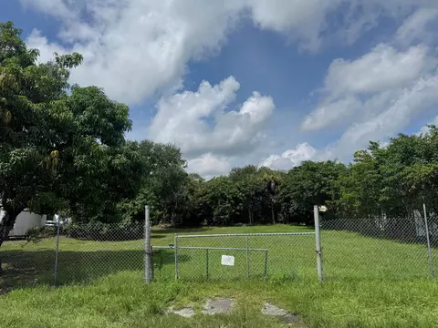 4329 Urquhart St, Lake Worth, FL 33461