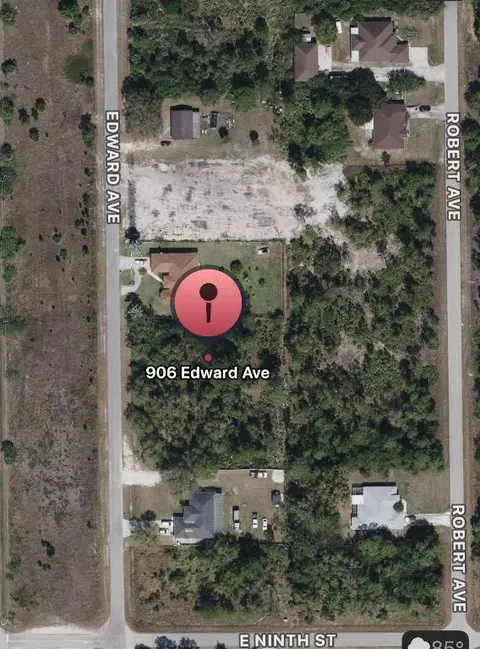 906 Edward Ave, Lehigh Acres, FL 33936