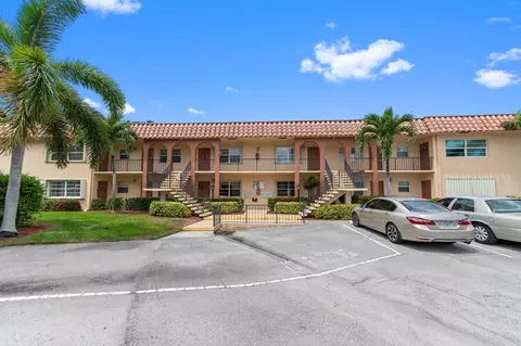 2600 S Kanner #F9, Stuart, FL 34994