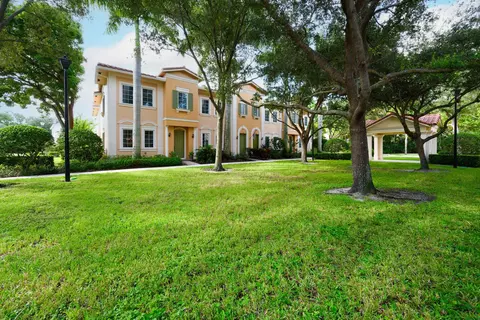 117 Glencullen Cir, Jupiter, FL 33458