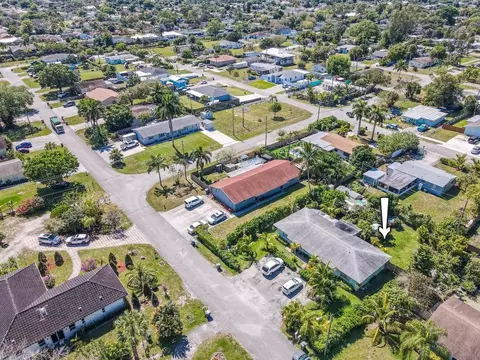 1665 E Breezy, West Palm Beach, FL 33417