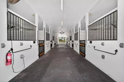 17218 Shetland Ln, Loxahatchee, FL 33470