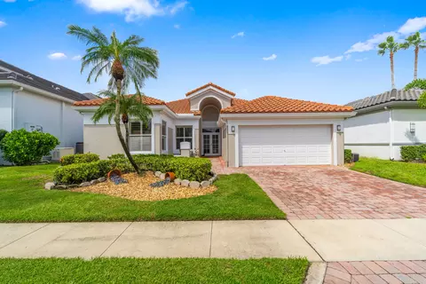 5651 NW 38th Ter, Boca Raton, FL 33496