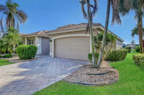 13232 Alhambra Lake Cir, Delray Beach, FL 33446