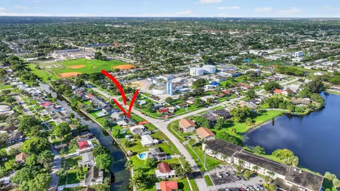 1088 W River Dr, Margate, FL 33063