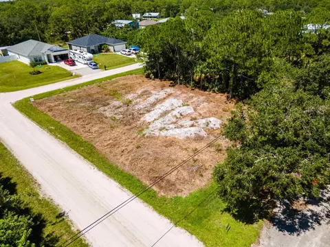 9216 103rd Ct, Vero Beach, FL 32967