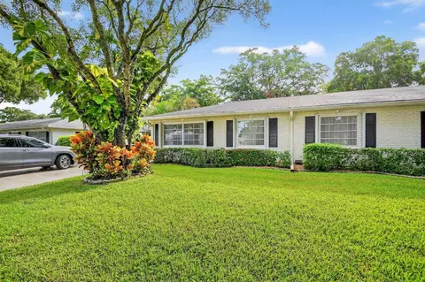 10160 44th S, Boynton Beach, FL 33436