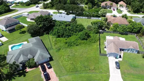 2362 SW Madrid Rd, Port St Lucie, FL 34953