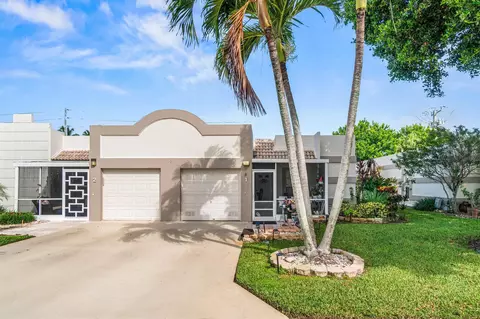 9335 Flynn Cir #1, Boca Raton, FL 33496