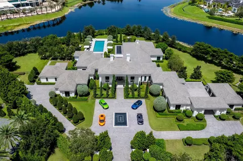 9303 Hawk Shadow Ln, Delray Beach, FL 33446