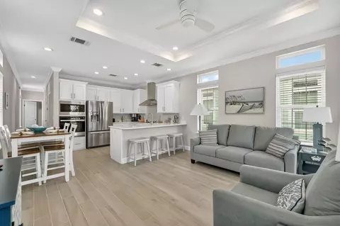 300 NE Coastal Dr, Jensen Beach, FL 34957
