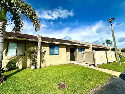 10128 Boca E #C2, Boca Raton, FL 33428