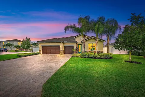 2570 SW Berry Park, Palm City, FL 34990