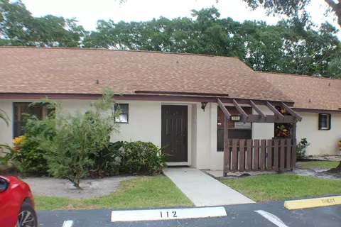 111 Via De Casas Norte, Boynton Beach, FL 33426