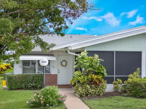 3397 Christopher St, West Palm Beach, FL 33417