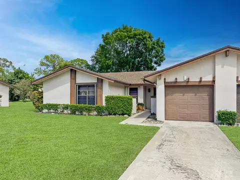 3804 Devenport Ct, Greenacres, FL 33463