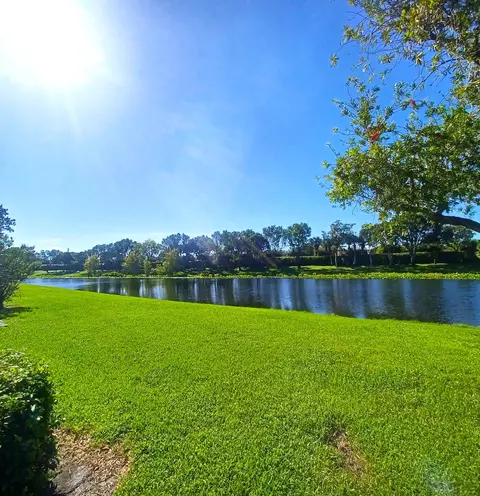 5874 Crystal Shores Dr #304, Boynton Beach, FL 33437