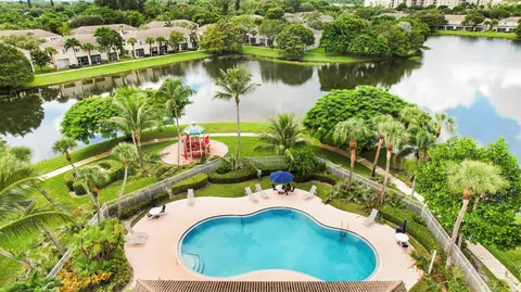 4938 Palmbrooke Cir, West Palm Beach, FL 33417