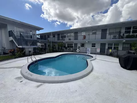3510 Harrison St #12, Hollywood, FL 33021