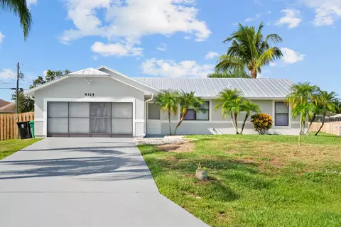 4314 SW Jaunt Rd, Port Saint Lucie, FL 34953