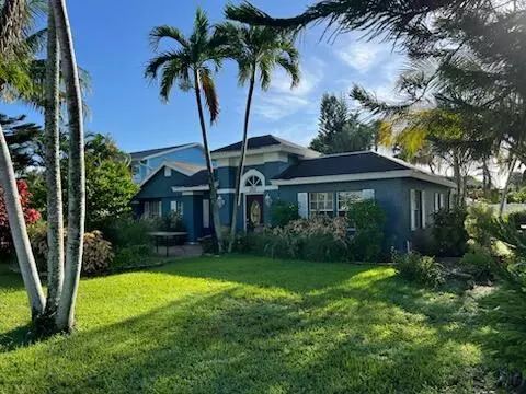 2098 Juana Rd, Boca Raton, FL 33486