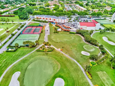 681 S Hollybrook #302, Pembroke Pines, FL 33025