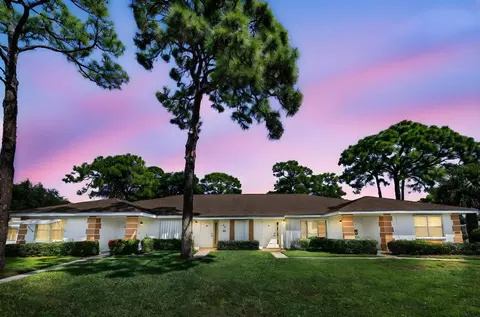 1222 S Lakes End #C, Fort Pierce, FL 34982