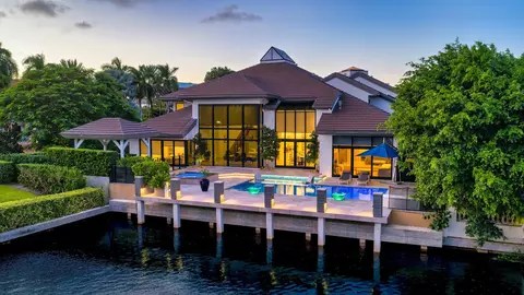 4698 Sanctuary Ln, Boca Raton, FL 33431