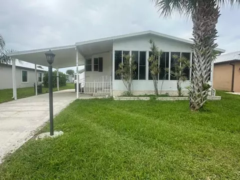 6685 Lila Ct, Fort Pierce, FL 34951