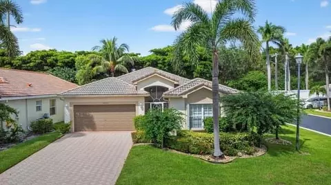 10299 Utopia Cir W, Boynton Beach, FL 33437
