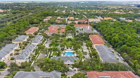 225 Murcia Dr #210, Jupiter, FL 33458