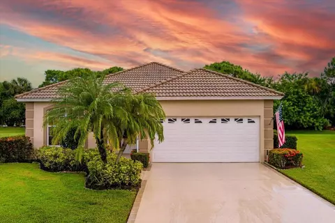 860 NW Sorrento, Port Saint Lucie, FL 34986