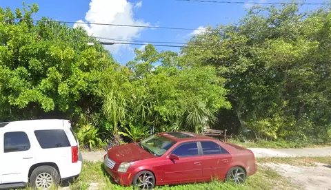 121 NW 4th, Dania Beach, FL 33004