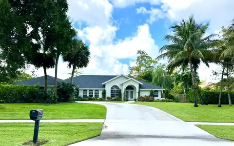 491 Santa Clara Trl, Wellington, FL 33414