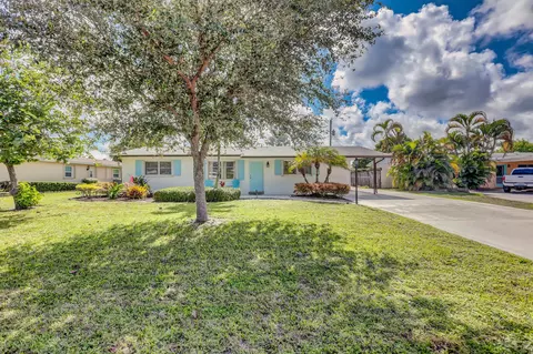 2346 N Wallen Dr, West Palm Beach, FL 33410