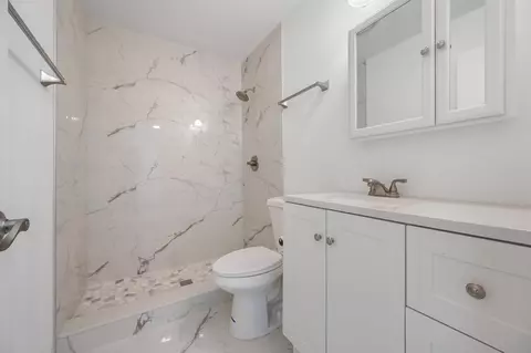 Bath - 1408 SW Palm City Rd, Stuart, FL 34994 photo 1 of 1
