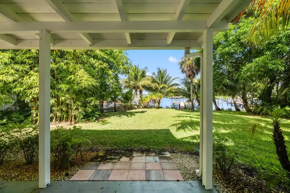 Exterior - 1408 SW Palm City Rd, Stuart, FL 34994 photo 10 of 10
