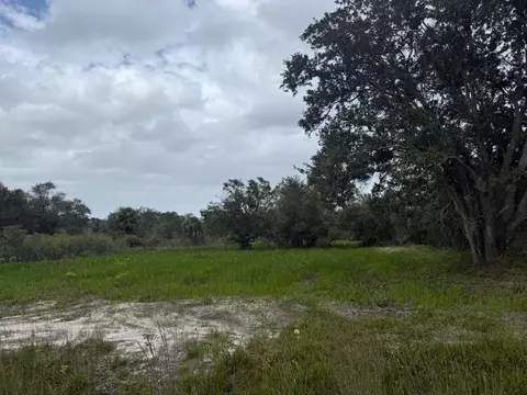 17915 NW 290th St, Okeechobee, FL 34972