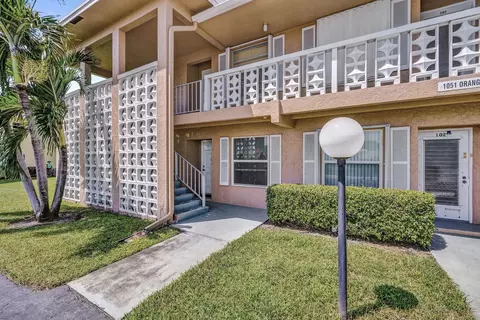 1051 Orange Ter #101, Delray Beach, FL 33445