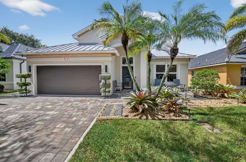 494 Enfield Ct, Delray Beach, FL 33444