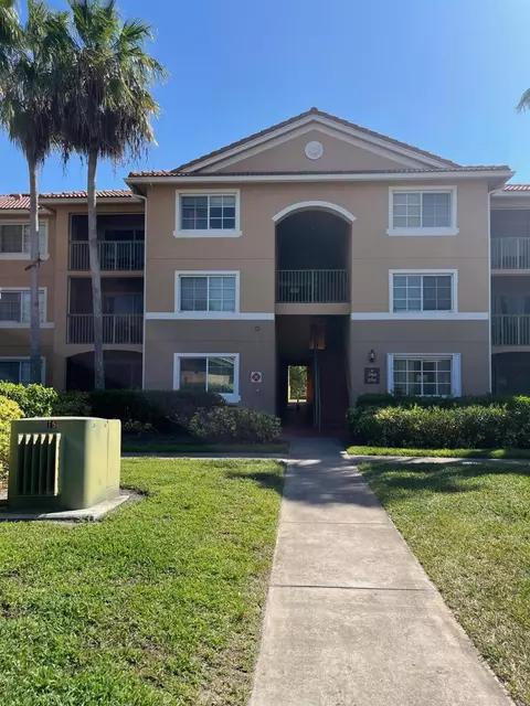 3769 NW Mediterranean Ln #2-308, Jensen Beach, FL 34957